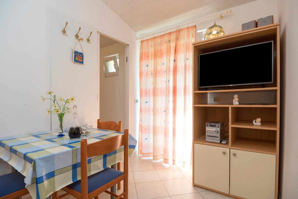 Beach Resort Apartments Bucina Baška Voda Eksteriør billede