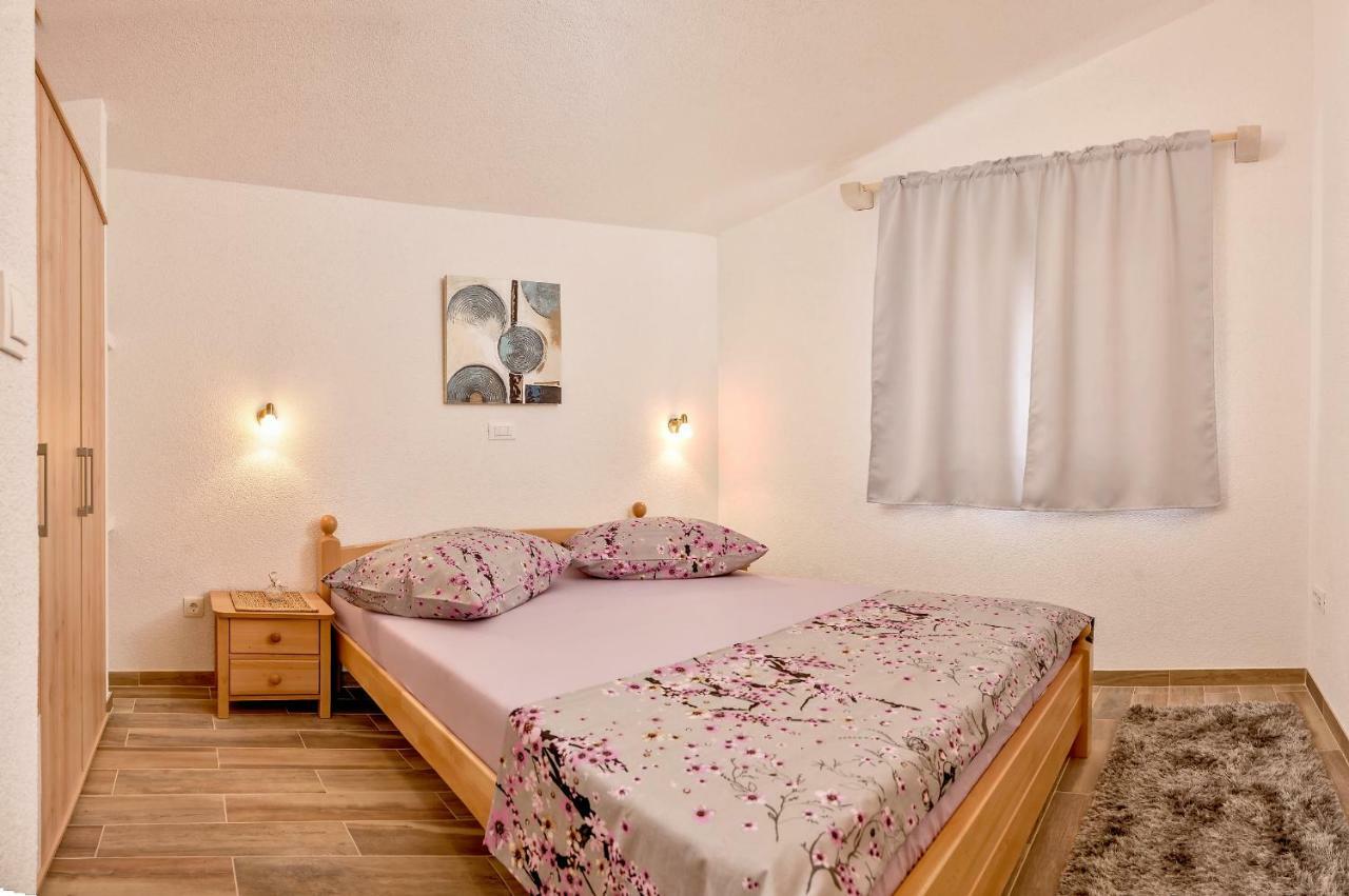 Beach Resort Apartments Bucina Baška Voda Eksteriør billede