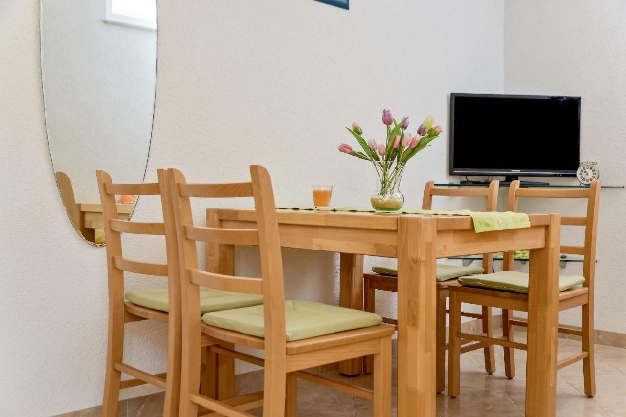 Beach Resort Apartments Bucina Baška Voda Eksteriør billede