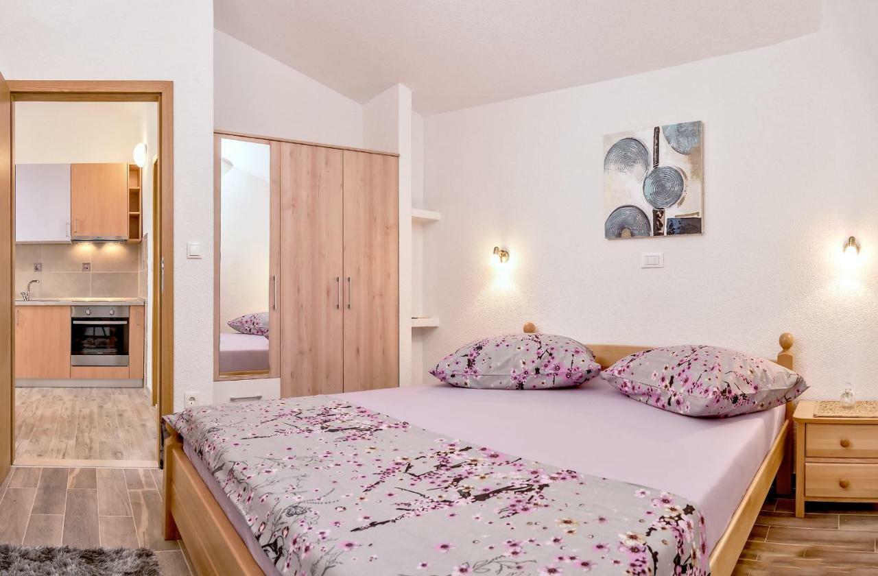 Beach Resort Apartments Bucina Baška Voda Eksteriør billede