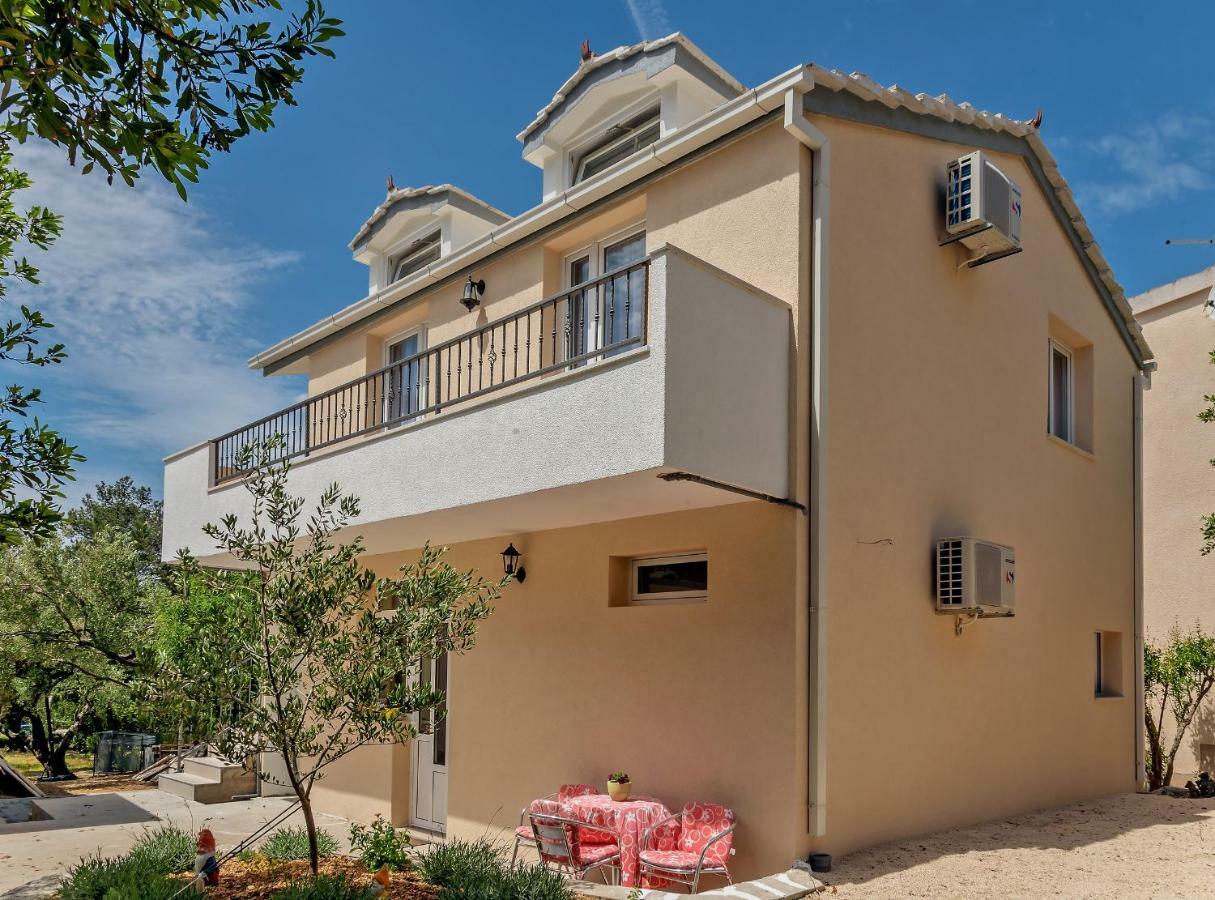 Beach Resort Apartments Bucina Baška Voda Eksteriør billede